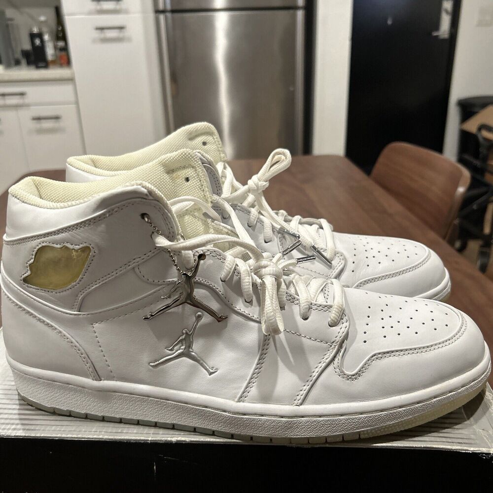 Vintage Air Jordan Retro 1 White Metallic Silver 2002 Sneakers Size 14 Pre-Owned